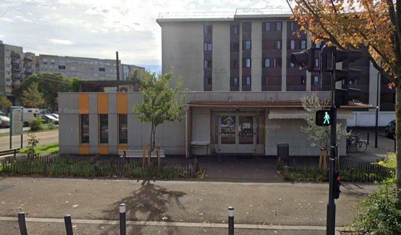 Extérieur de la mosquée